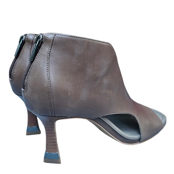 Square Toe Ankle Bootie Brown Leather Vince Camuto Jesilia Split Vamp Size 7.5 - Picture 6 of 12